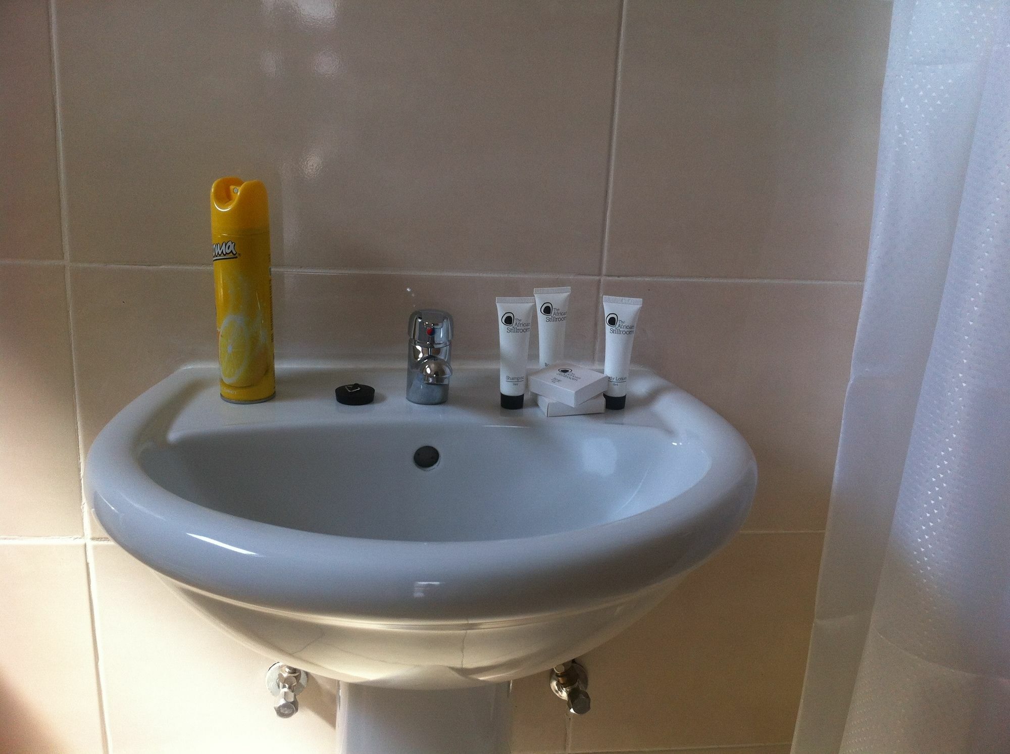 Bed and Breakfast Cosy Palms Gaborone Esterno foto