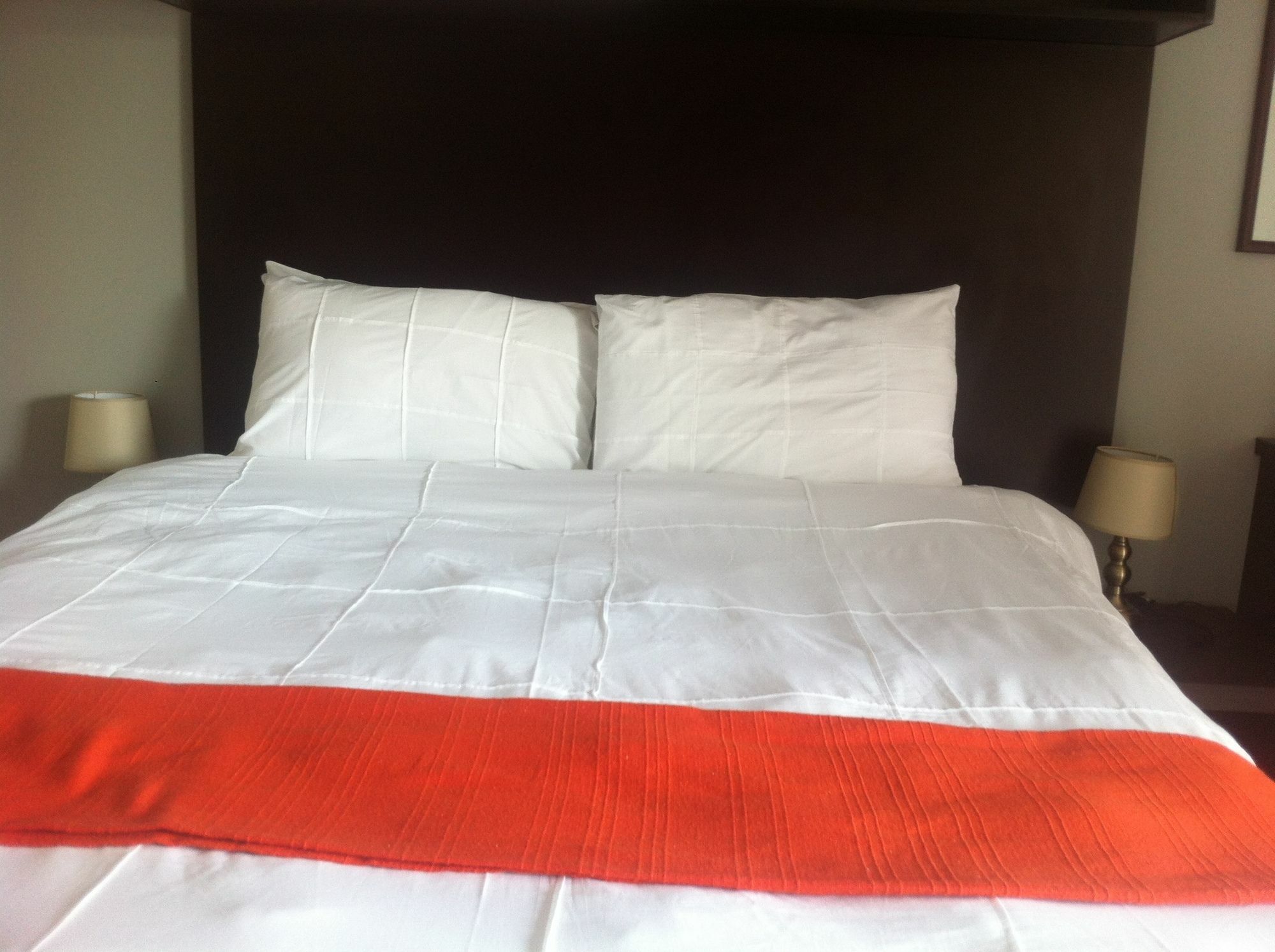 Bed and Breakfast Cosy Palms Gaborone Esterno foto